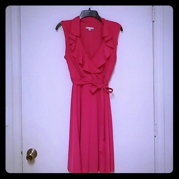 Sandra Darren Dress - Picture 2 of 3